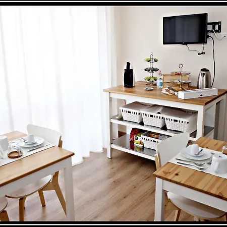 Tosca Bed & Breakfast 3*